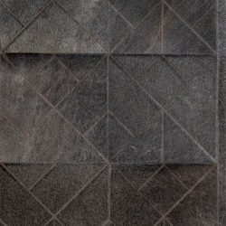 Luk L, cowhide rug in grey color. Dos 22 studio